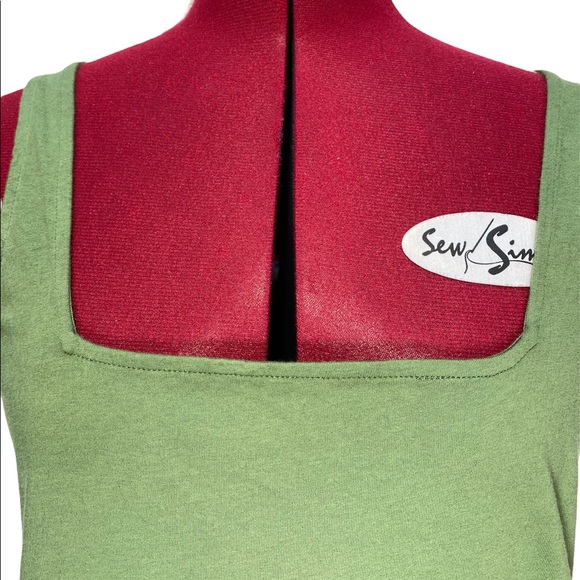 J Crew Tank Green Ruffle Hem Tank Top Shirt Small New With Tags - Picture 5 of 12